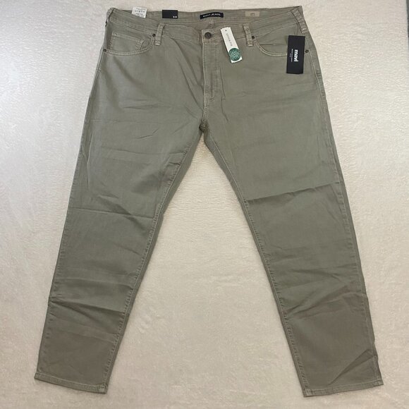 NWT Mavi Men's Jake Slim Leg Chinos Beige Khaki Pants 44x30 Stone Washed Comfort - Picture 1 of 9
